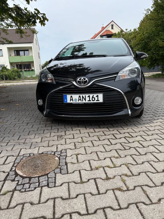 Toyota Yaris 104.800 km 9.300 € Augsburg 86169